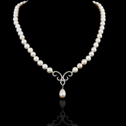 Piques Necklace | Fresh Water Pearls | 18K Gold