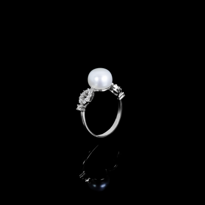 Étoile Ring| Fresh Water Pearls | 18K White Gold
